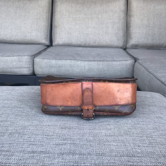 Louis Vuitton Cartouchiere MM Monogram LV Bag - Picture 3 of 7